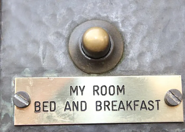 My Center San Salvi Bed & Breakfast *